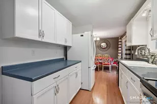8 Auburn Trl, Coventry, CT 06238 - Photo 13