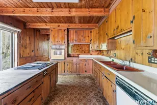 88 Winthrop Rd, Chester, CT 06412 - Photo 11