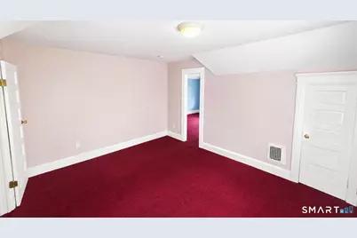 55 Bronx Avenue #3rd Floor, Bridgeport, CT 06606 - Photo 7