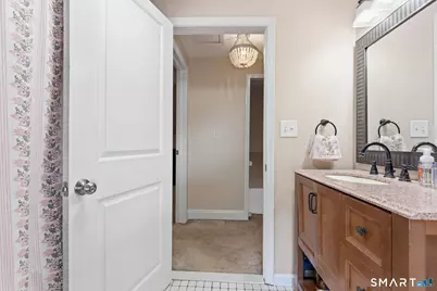20 Chamberlin Drive, West Hartford, CT 06107 - Photo 27