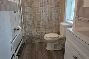 41 Vine St, New Britain, CT 06052 - Photo 5