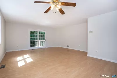 212 Oldefield Farms Road #212, Enfield, CT 06082 - Photo 9