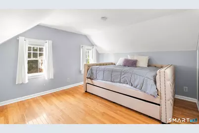 213 Knapps Highway, Fairfield, CT 06825 - Photo 15