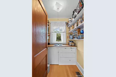 65 Glenwood Avenue, Stratford, CT 06614 - Photo 13