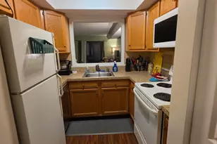 11 Darling St, Southington, CT 06489 - Photo 9