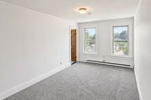 136 Chapman St, Windham, CT 06226 - Photo 3