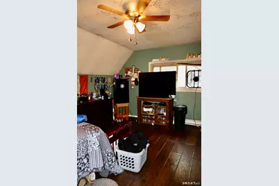 320 Mulberry Street, Naugatuck, CT 06770 - Photo 11