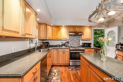 21 April Drive, New Milford, CT 06776 - Photo 7
