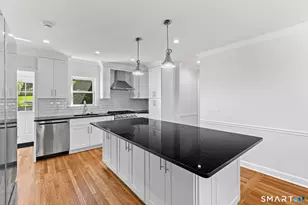 99 Woodbury Ave, Stamford, CT 06907 - Photo 11