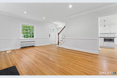 99 Woodbury Avenue, Stamford, CT 06907 - Photo 7