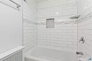 99 Woodbury Ave, Stamford, CT 06907 - Photo 29