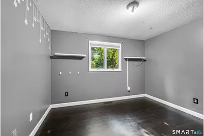 8 Crescent Beach Drive, Enfield, CT 06082 - Photo 9