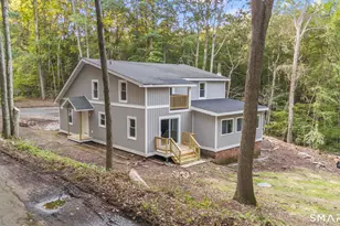 245 Dunk Rock Rd, Guilford, CT 06437 - Photo 3
