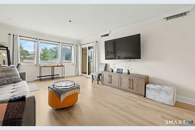 1633 Washington Boulevard #3F, Stamford, CT 06902 - Photo 5