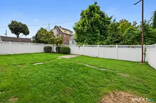32 Josephine Evaristo Ave, Greenwich, CT 06830 - Photo 5