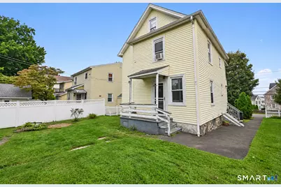 32 Josephine Evaristo Avenue, Greenwich, CT 06830 - Photo 3