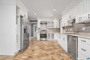 581 Main St, Cromwell, CT 06416 - Photo 15