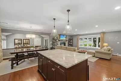 56 Sunrise Avenue, Trumbull, CT 06611 - Photo 9