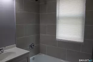 45 Grandview Terrace, Hartford, CT 06114 - Photo 11