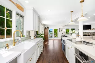 20 Lighthouse Way, Darien, CT 06820 - Photo 9