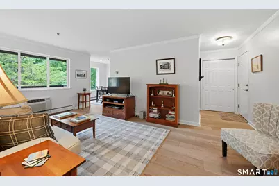 23 Rollingwood Drive #23, Brookfield, CT 06804 - Photo 5