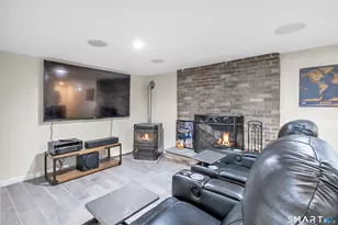 345 Harlem Ave, Bridgeport, CT 06606 - Photo 21