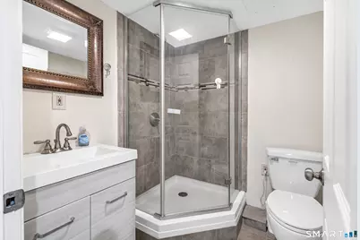 345 Harlem Avenue, Bridgeport, CT 06606 - Photo 27