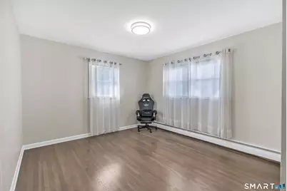 345 Harlem Avenue, Bridgeport, CT 06606 - Photo 15