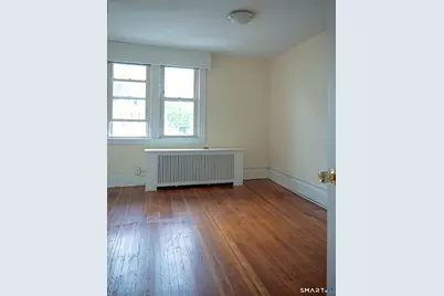 51 Nesbit Avenue, West Hartford, CT 06119 - Photo 9