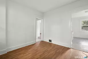 97 Wall St, Waterbury, CT 06705 - Photo 17