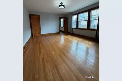 82 Scofield Avenue, Bridgeport, CT 06605 - Photo 3