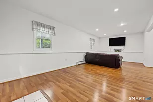 914 Longbrook Ave, Stratford, CT 06614 - Photo 25