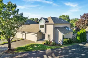 18 Elizabeth Ct, Stonington, CT 06355 - Photo 3