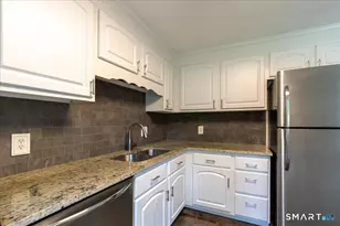 17 Conestoga Way, Glastonbury, CT 06033 - Photo 7
