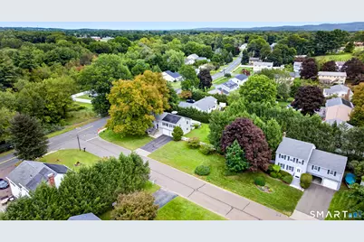 1 Lancaster Road, Cromwell, CT 06416 - Photo 3