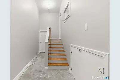 34 Pleasant Street, New Britain, CT 06051 - Photo 5