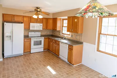 34 Center Avenue, East Haven, CT 06512 - Photo 7