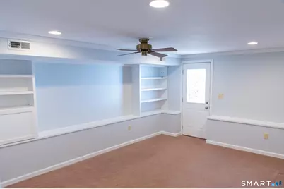 34 Center Avenue, East Haven, CT 06512 - Photo 17