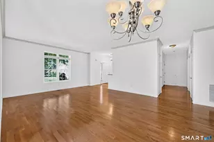 24 Quail Hollow, Enfield, CT 06082 - Photo 5