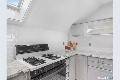 146 Everit Street #E, New Haven, CT 06511 - Photo 9