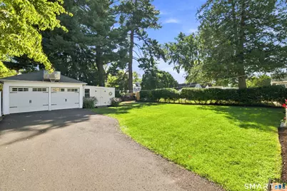 36 Newport Avenue, West Hartford, CT 06107 - Photo 37