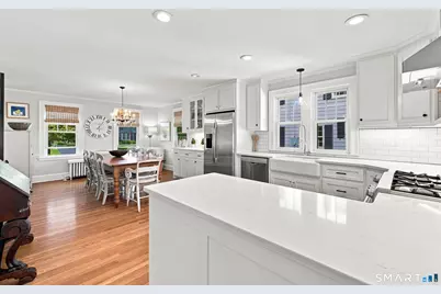36 Newport Avenue, West Hartford, CT 06107 - Photo 9