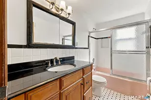 71 Hilldale Rd, West Hartford, CT 06117 - Photo 21