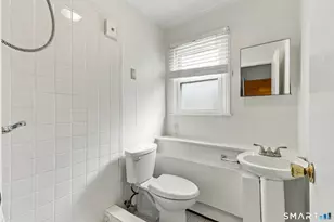 71 Hilldale Rd, West Hartford, CT 06117 - Photo 29