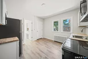 1040 Connecticut Ave, Bridgeport, CT 06607 - Photo 5