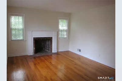 8 Rochambeau Avenue, Ridgefield, CT 06877 - Photo 7