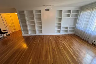 9 Concord St, West Hartford, CT 06119 - Photo 5