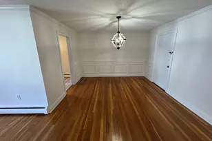 9 Concord St, West Hartford, CT 06119 - Photo 7