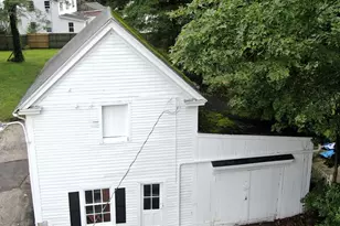 28 Pleasant St, Windham, CT 06226 - Photo 11