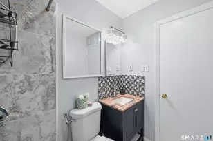 850 Litchfield Turnpike, Bethany, CT 06524 - Photo 15